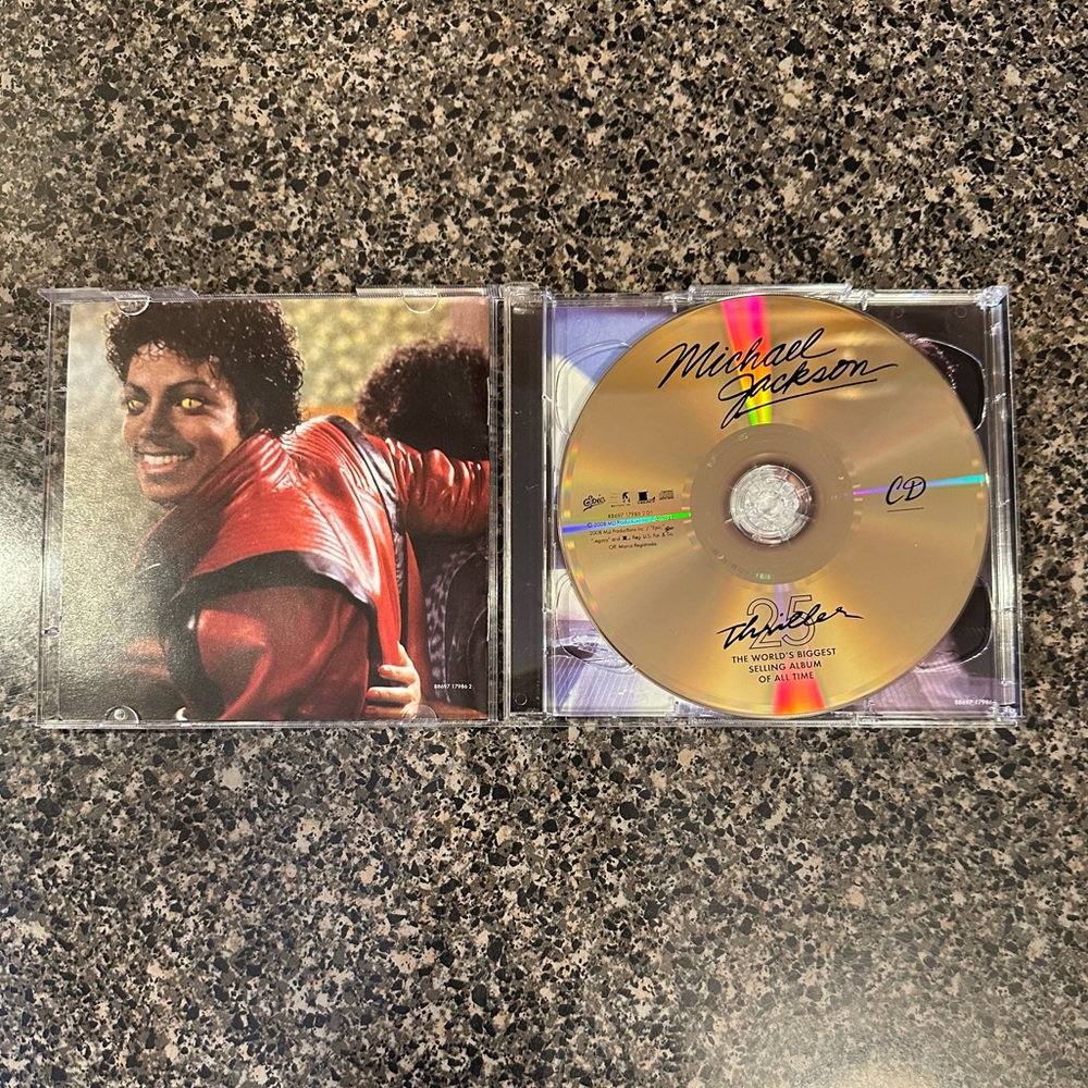 Michael Jackson Thriller CD Special Edition - Picture 3 of 4